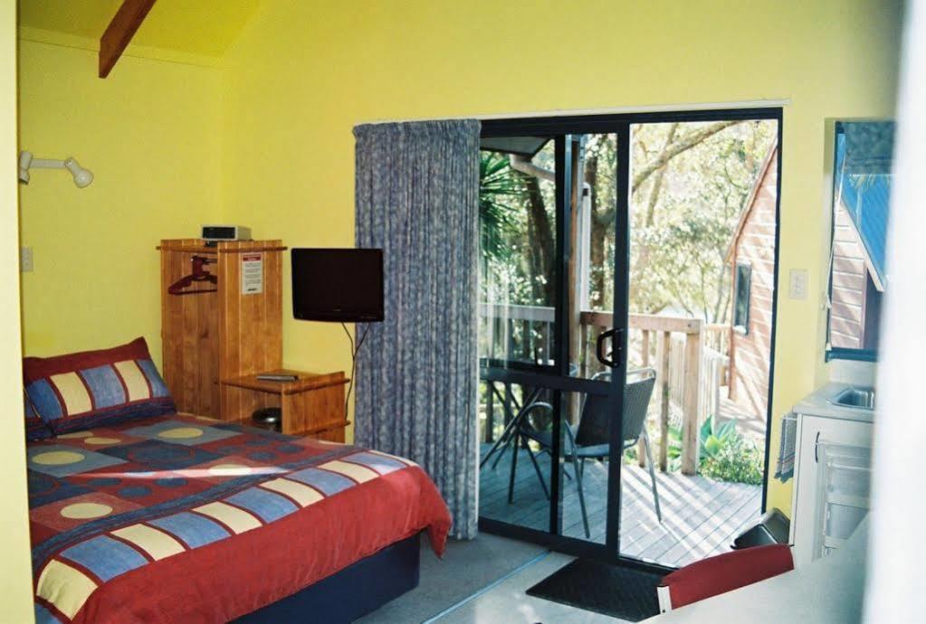 Bay Cabinz Motel Paihia Extérieur photo